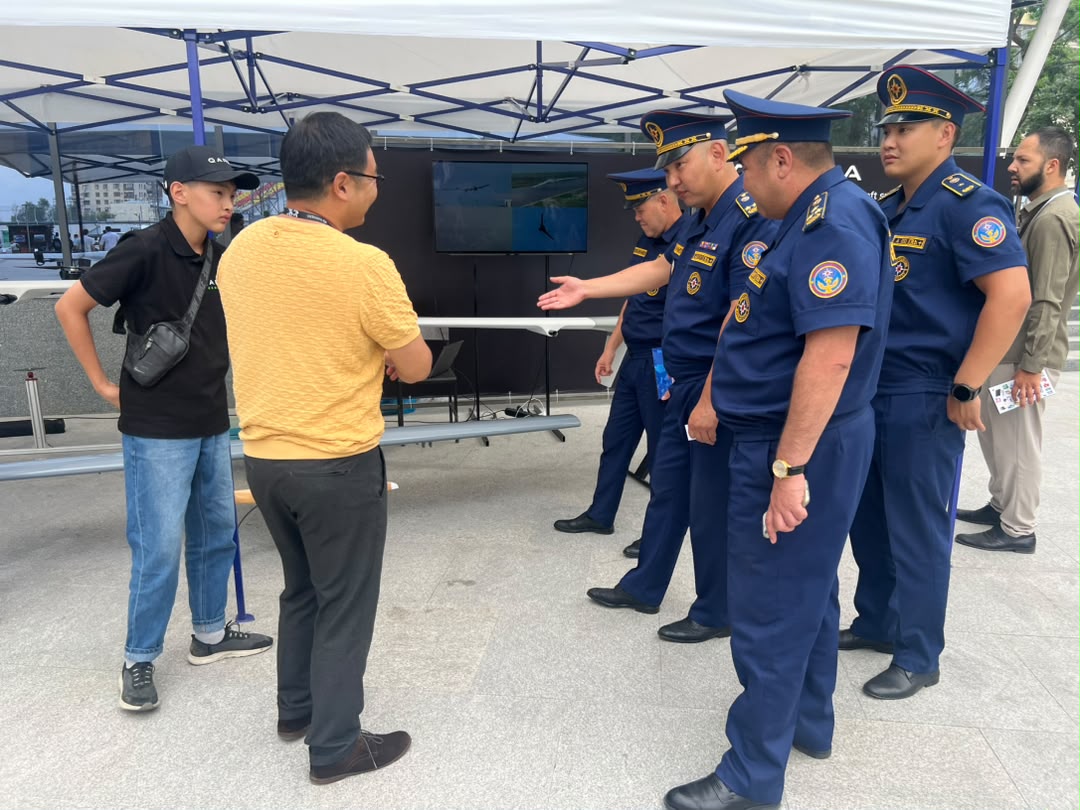 QARGA Presented Its Locally Developed VTOL Drone to the Minister of Emergency Situations